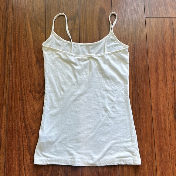 🌷🌷Forever 21 Essentials Basic Tank Top🌷🌷 - Picture 2 of 3